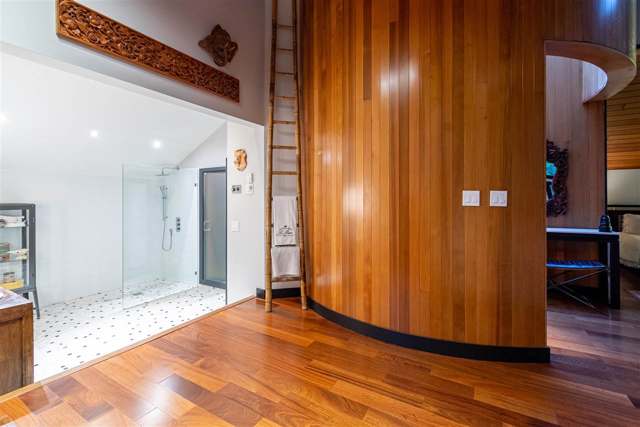 2889 Allan Road, North Vancouver 21