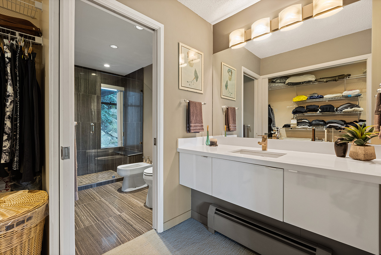 5341 Montiverdi Place, West Vancouver 32