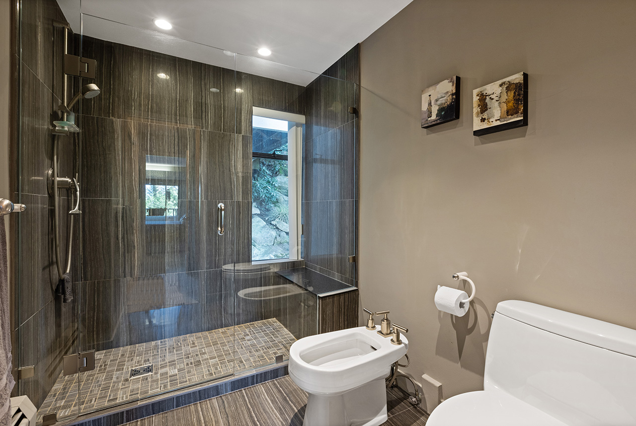 5341 Montiverdi Place, West Vancouver 33