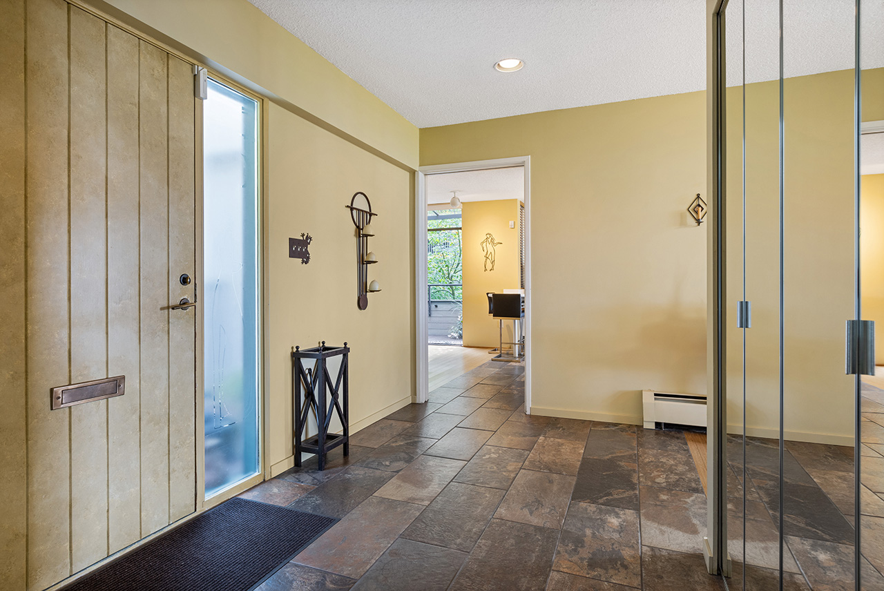 5341 Montiverdi Place, West Vancouver 19