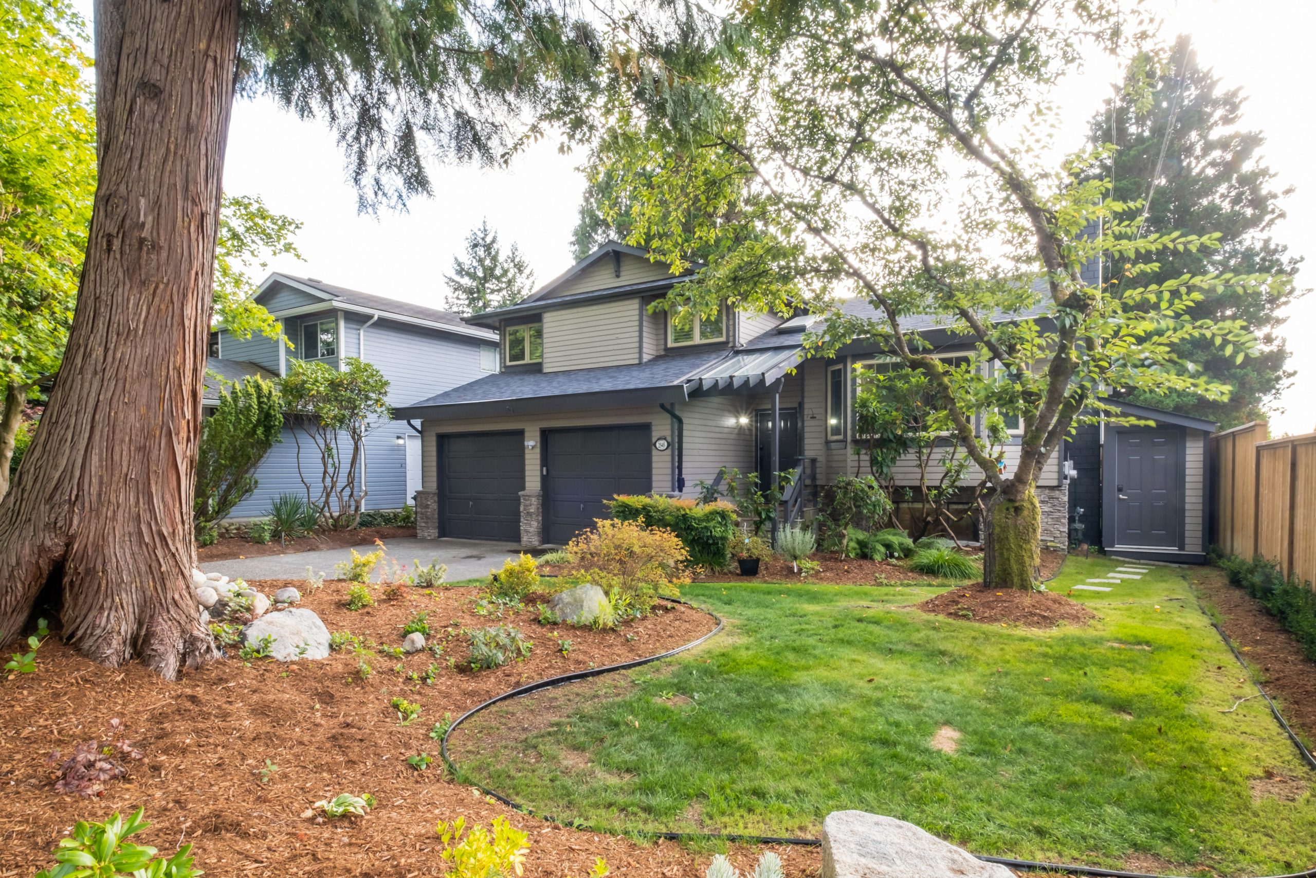 2545 Edgemont Blvd, North Vancouver