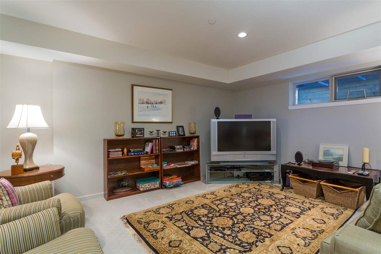 15 - 3750 Edgemont Boulevard, North Vancouver 26