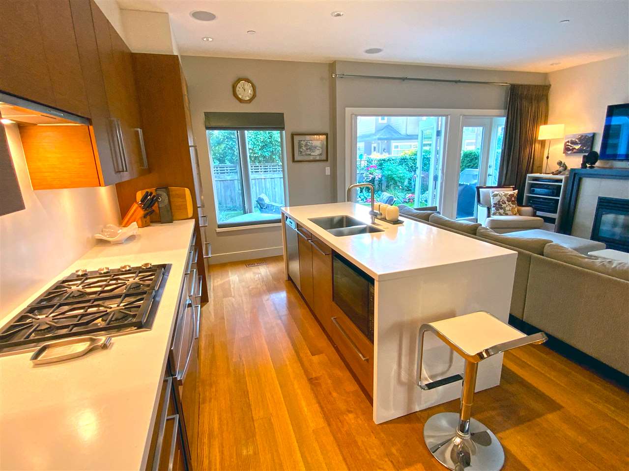 15 - 3750 Edgemont Boulevard, North Vancouver 6