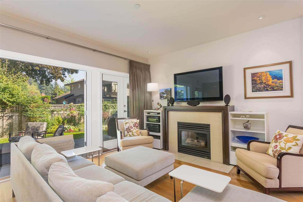15 - 3750 Edgemont Boulevard, North Vancouver 2