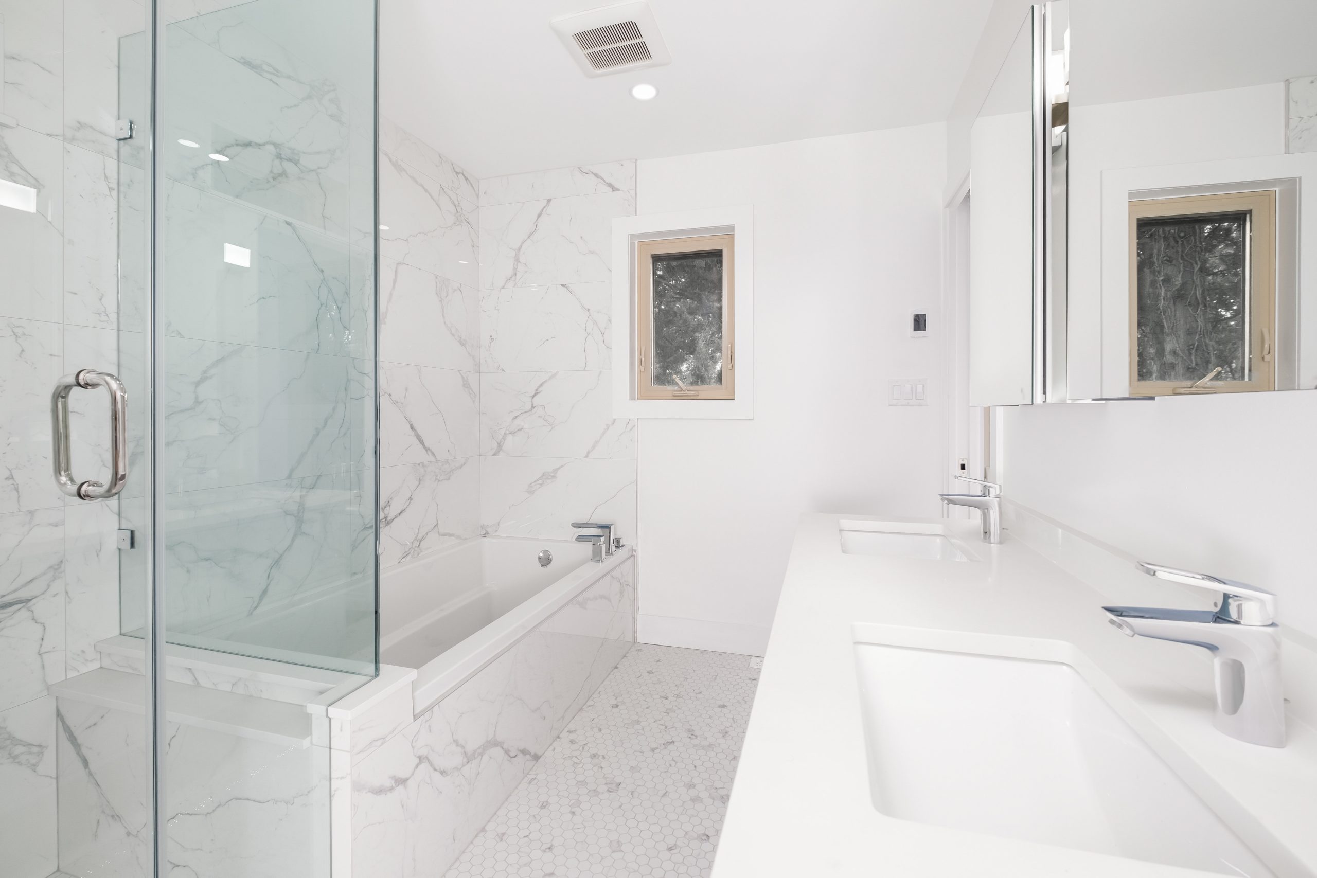 2545 Edgemont Blvd, North Vancouver 29