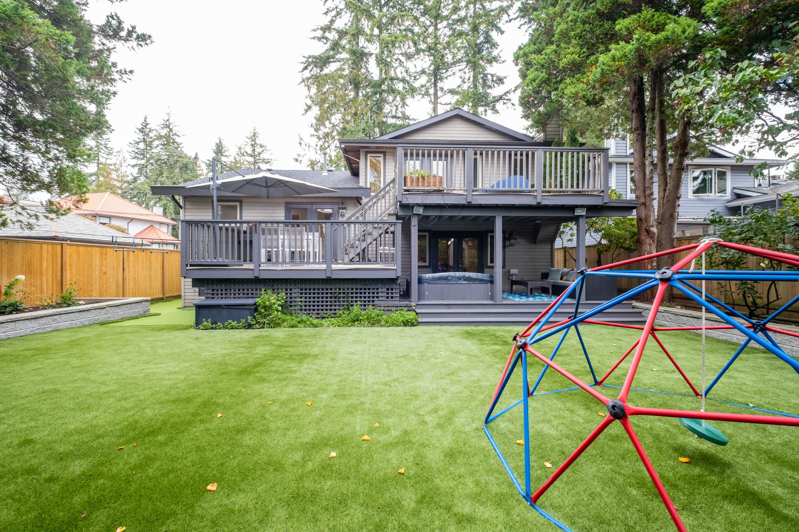 2545 Edgemont Blvd, North Vancouver 52