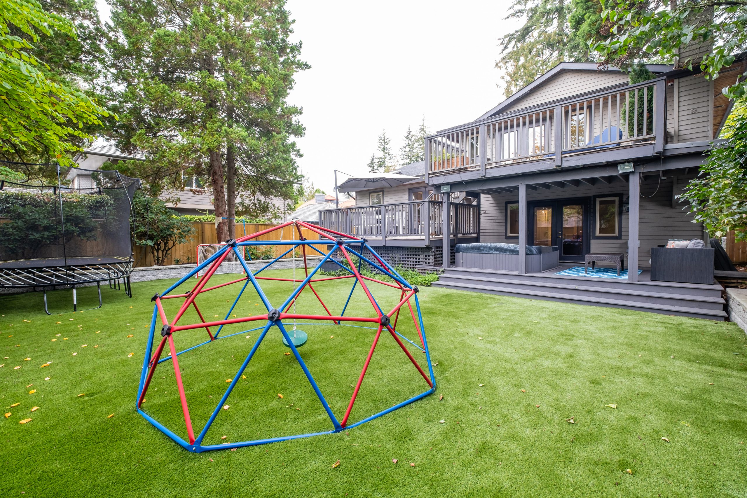 2545 Edgemont Blvd, North Vancouver 53