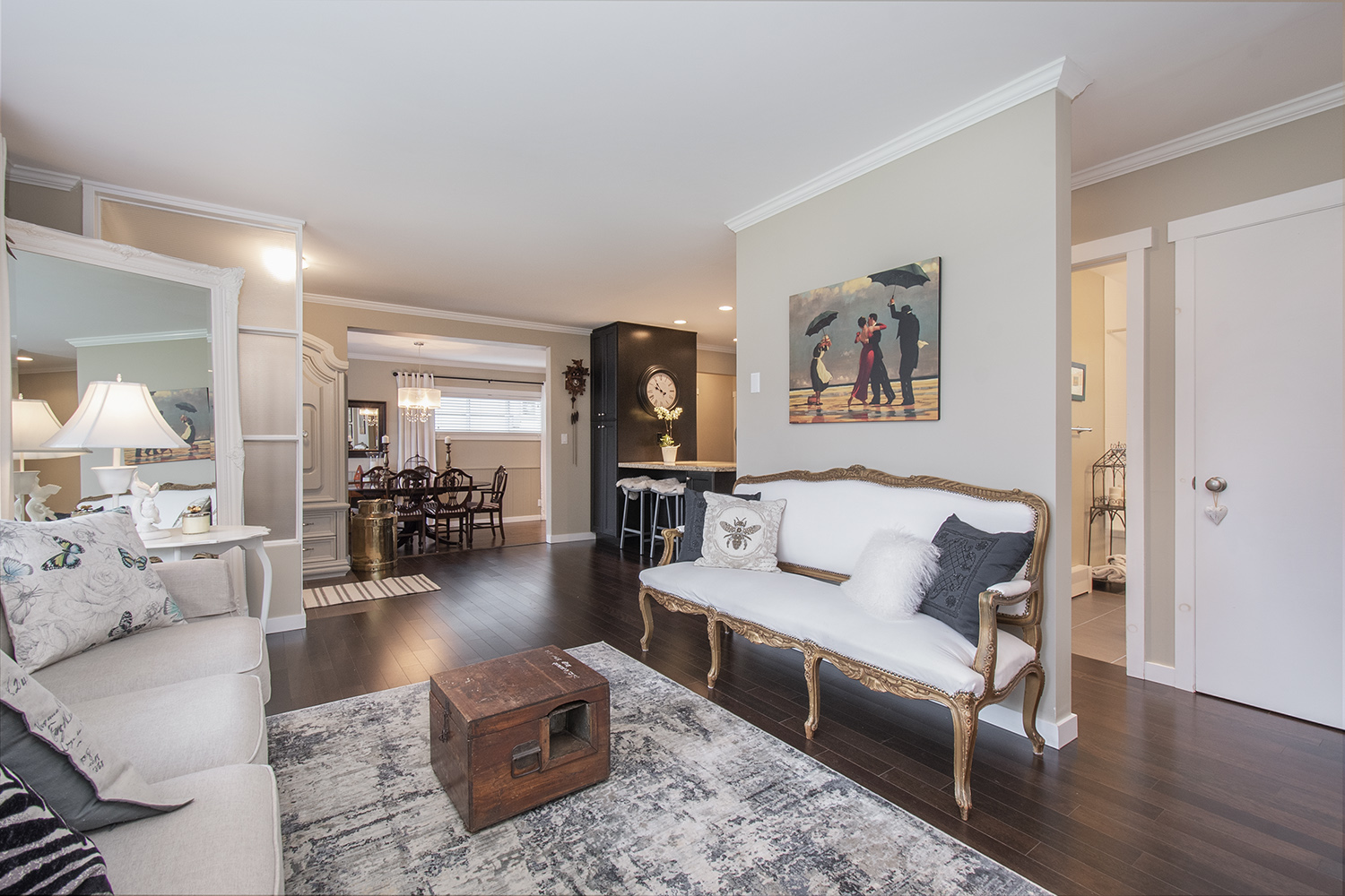 1240 Pinewood Crescent, North Vancouver 11