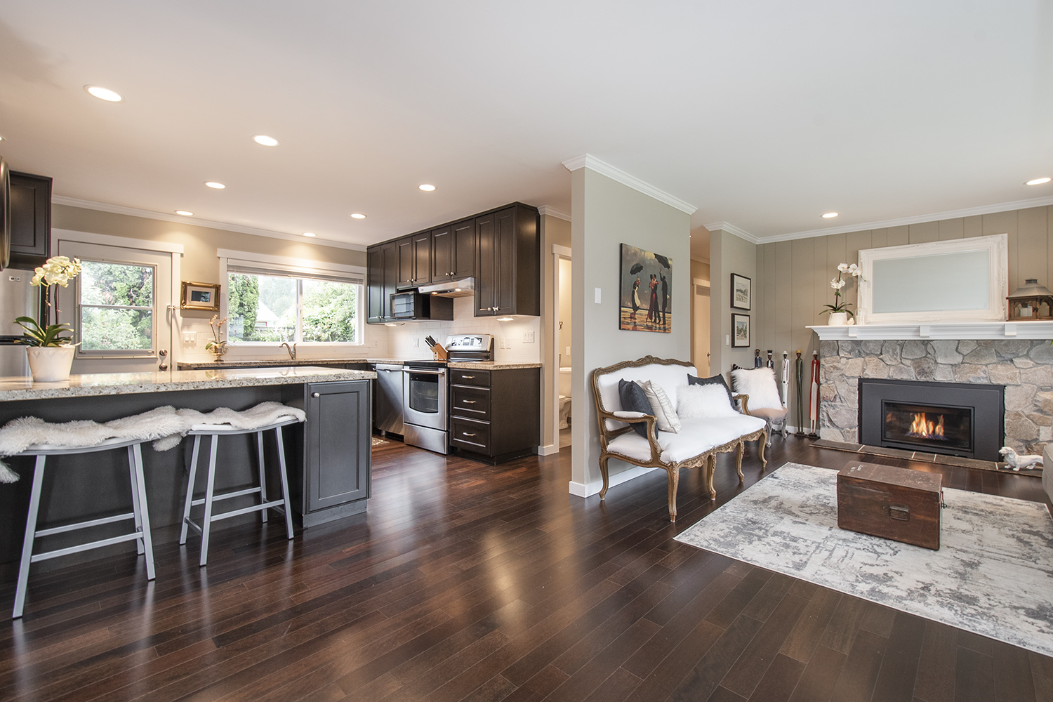 1240 Pinewood Crescent, North Vancouver 12