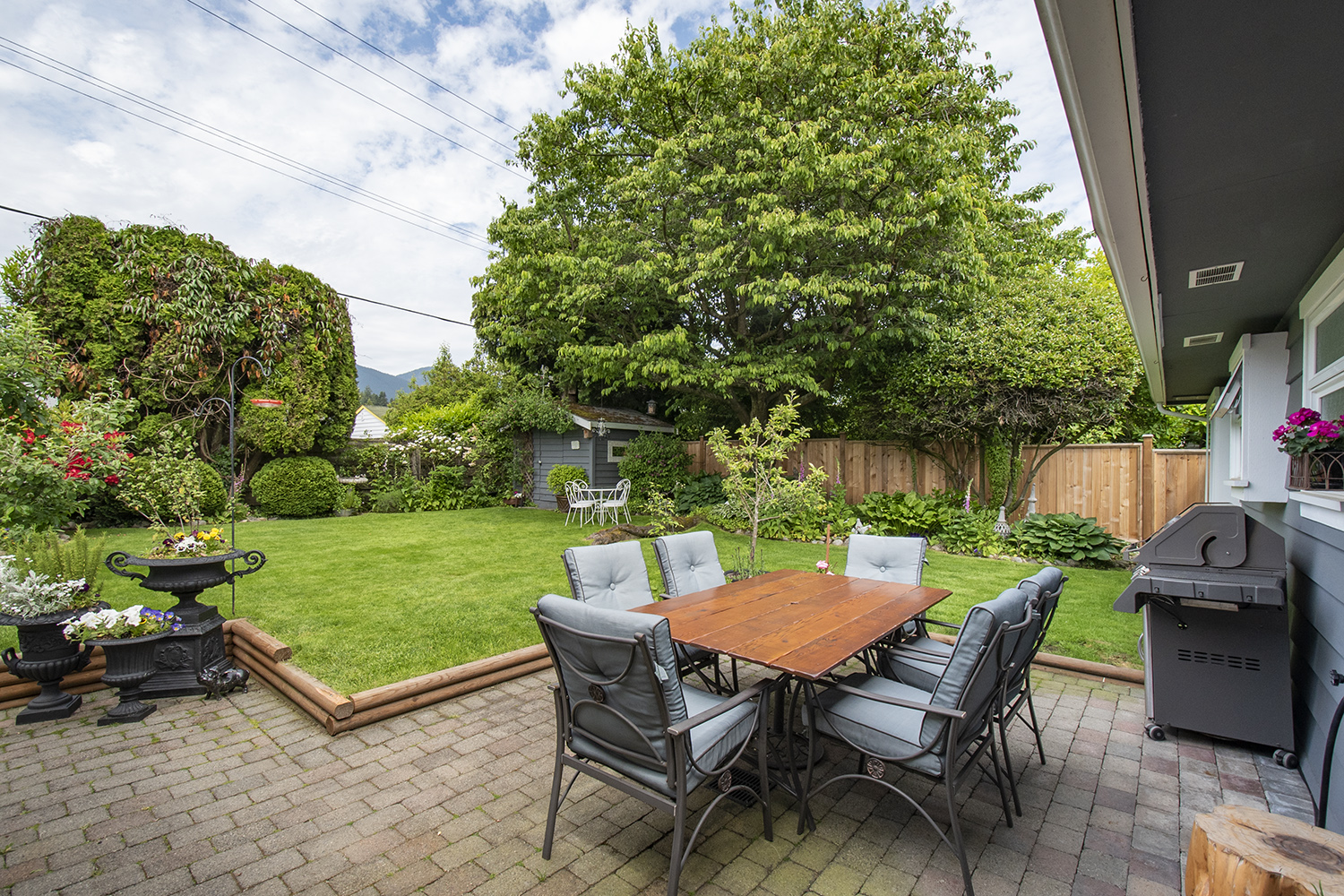 1240 Pinewood Crescent, North Vancouver 41