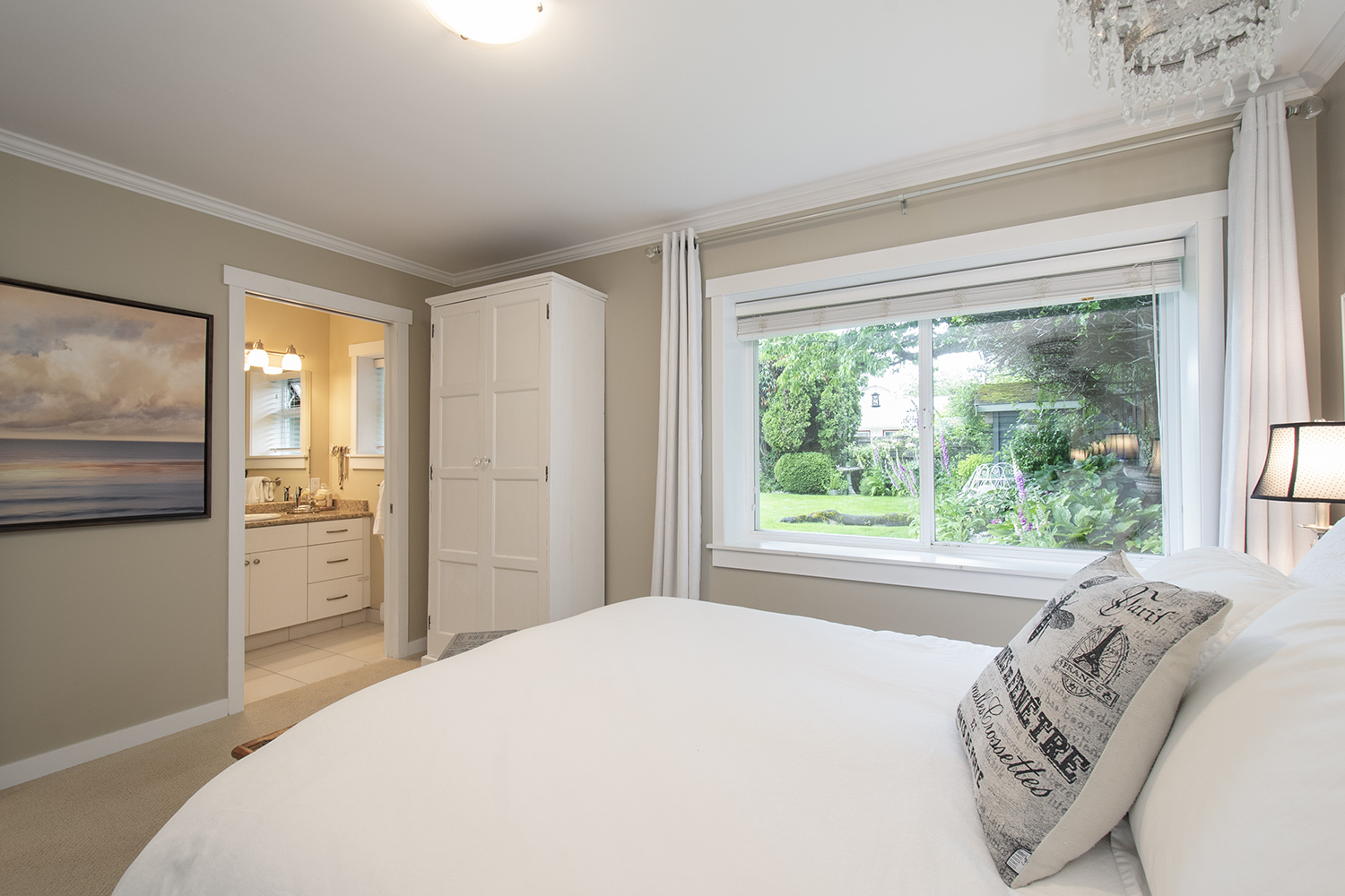 1240 Pinewood Crescent, North Vancouver 23