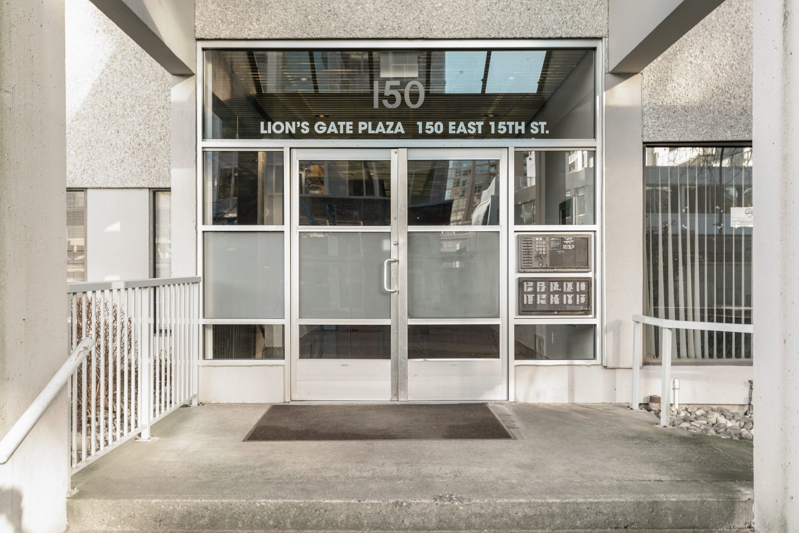 #1003 - 150 E 15th St, North Vancouver 38