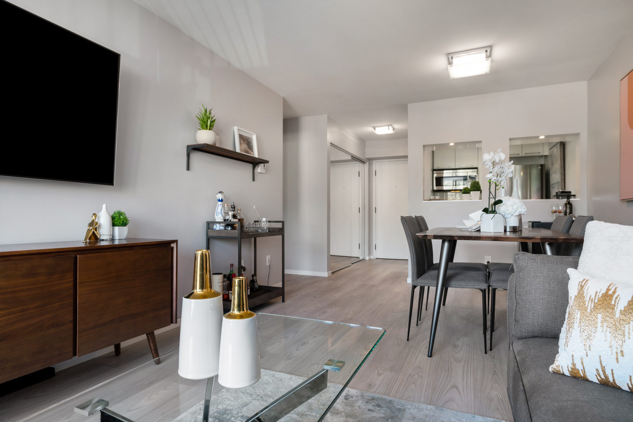 #1003 - 150 E 15th St, North Vancouver 5