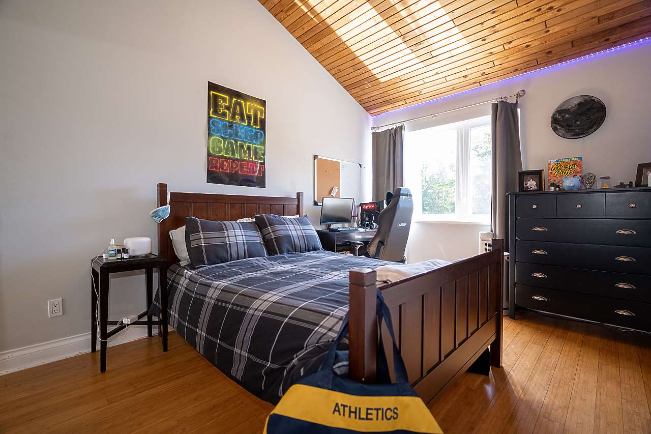 4631 Caulfeild Drive, West Vancouver 12