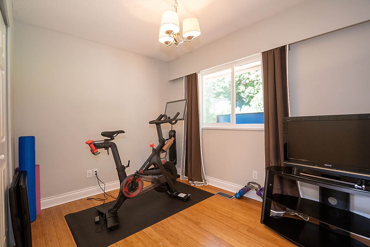 4631 Caulfeild Drive, West Vancouver 13