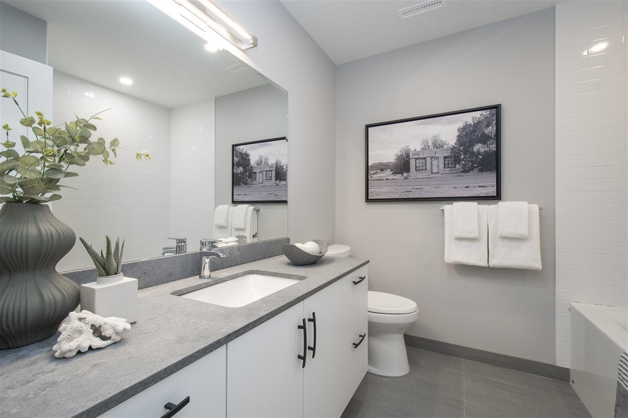 4674 Capilano Road, North Vancouver 23