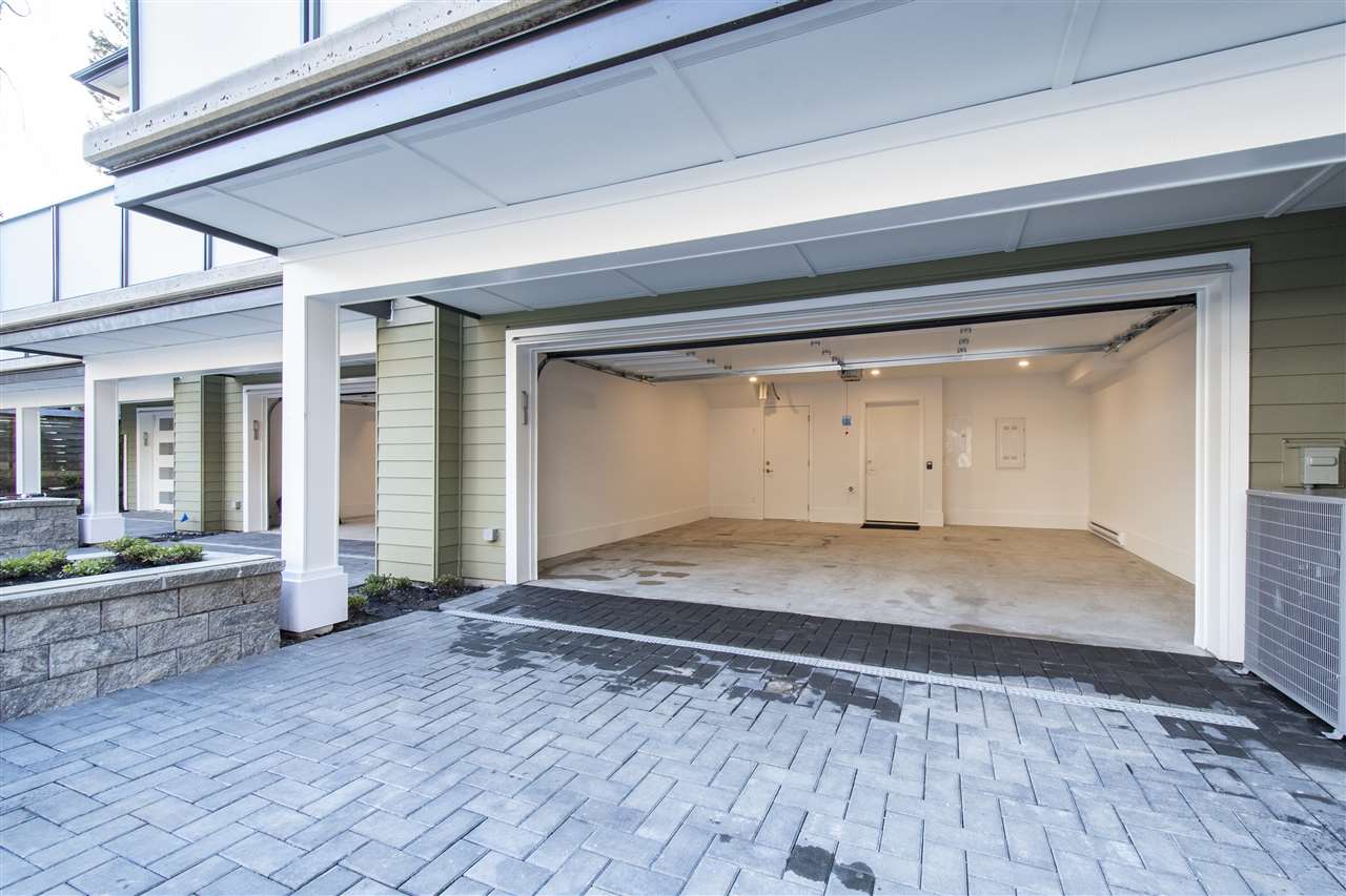 4674 Capilano Road, North Vancouver 32