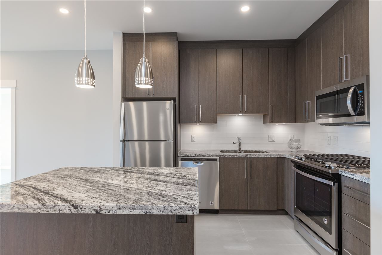 304 - 1468 St Andrews Ave, North Vancouver 4