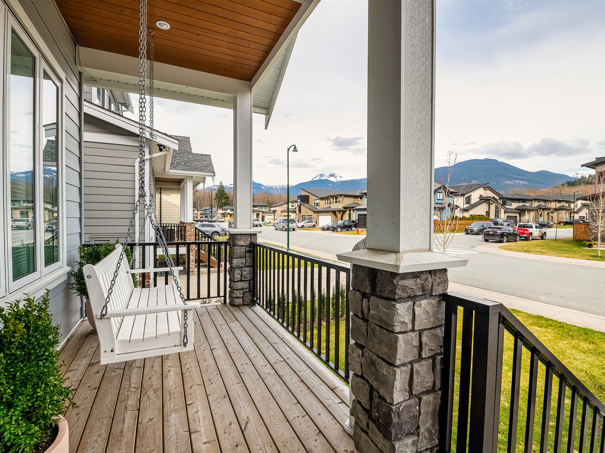 39229 Falcon Crescent, Squamish 5