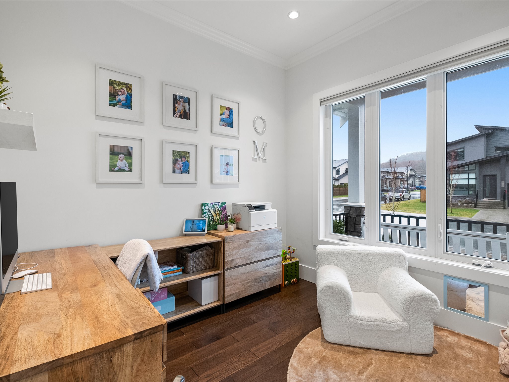 39229 Falcon Crescent, Squamish 16