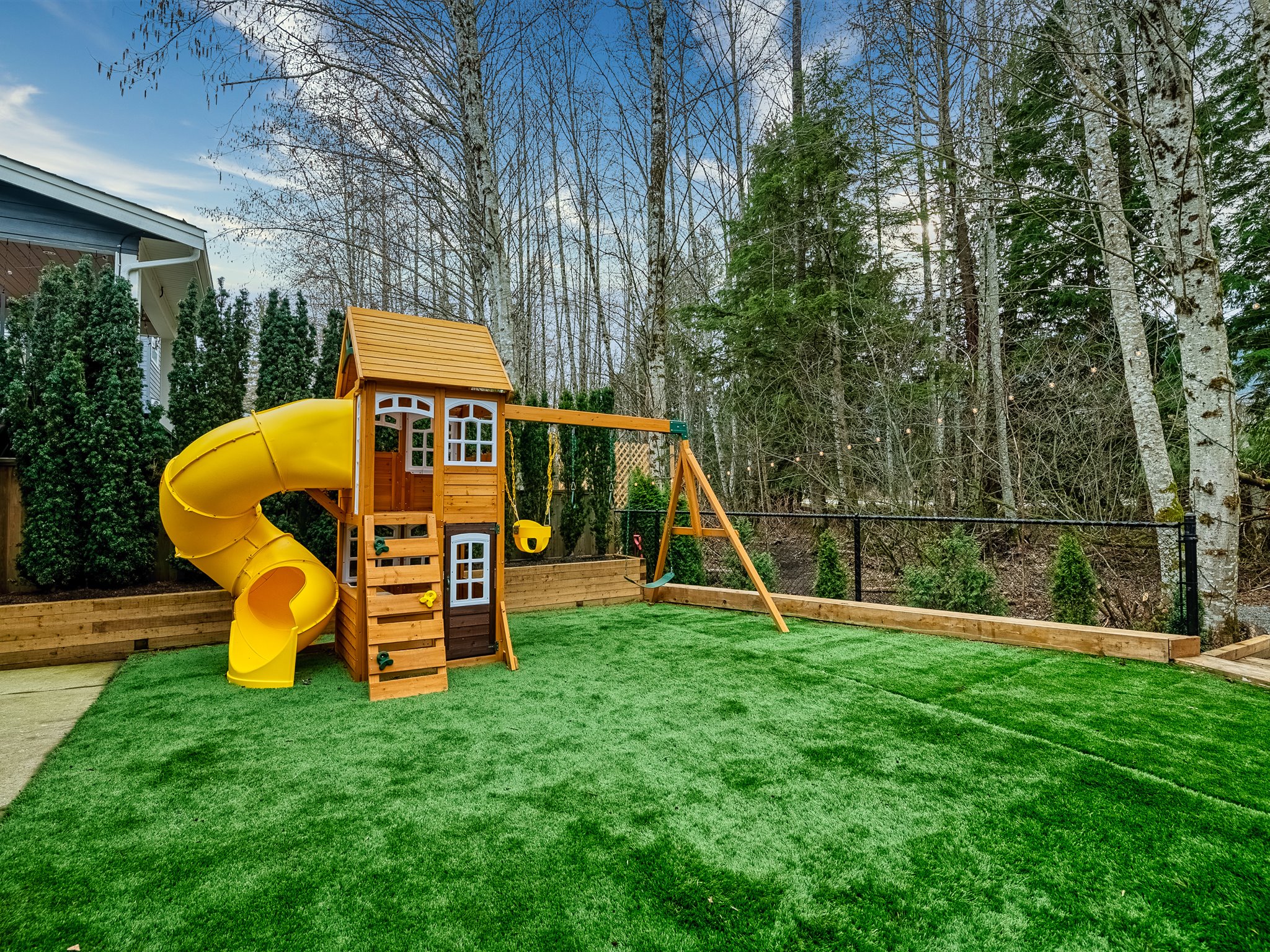 39229 Falcon Crescent, Squamish 20