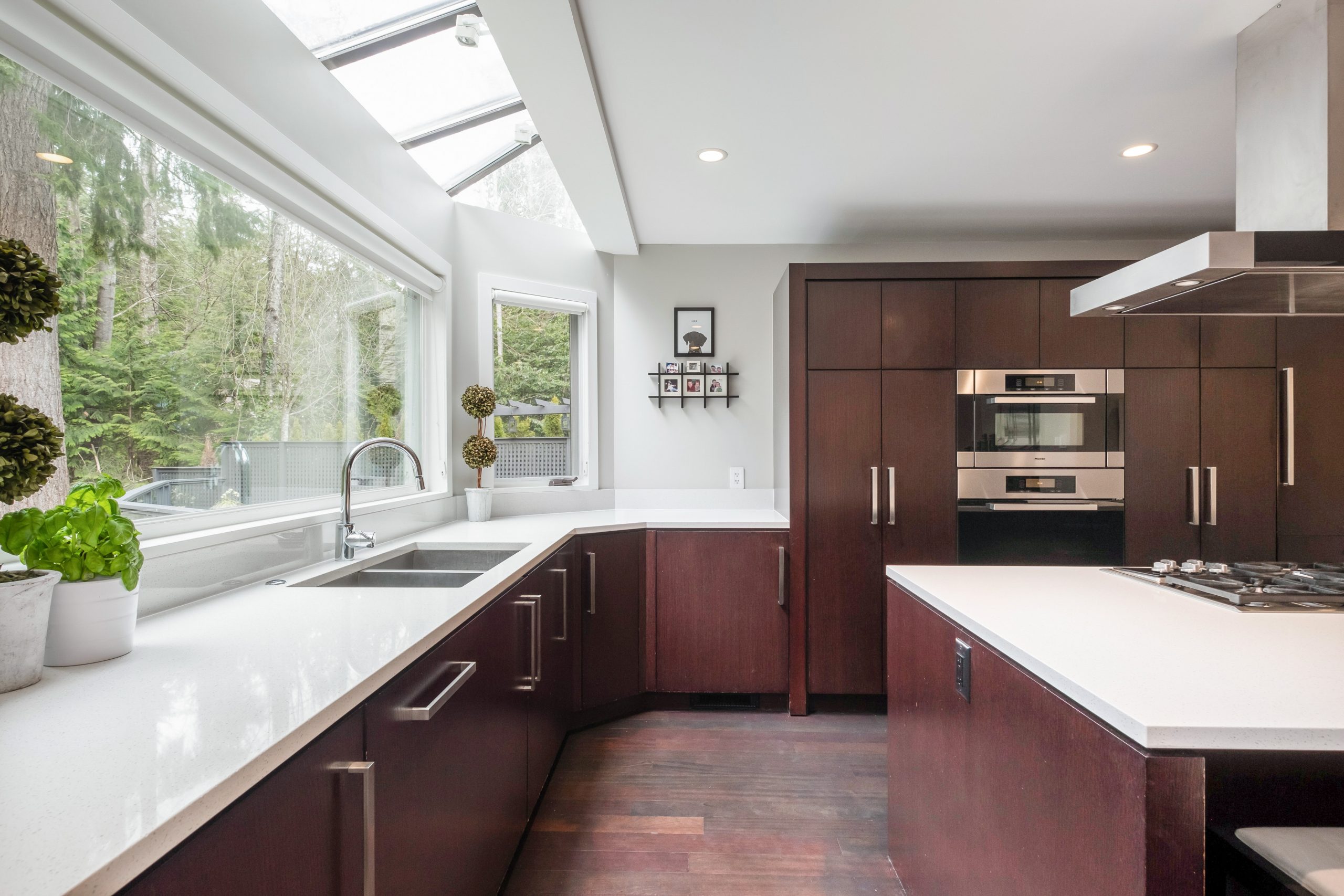5505 Cliffridge Place, North Vancouver 27