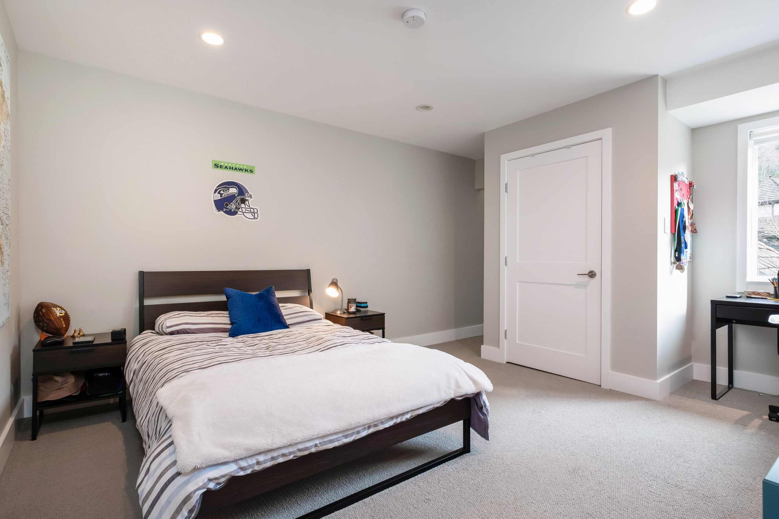 5505 Cliffridge Place, North Vancouver 38