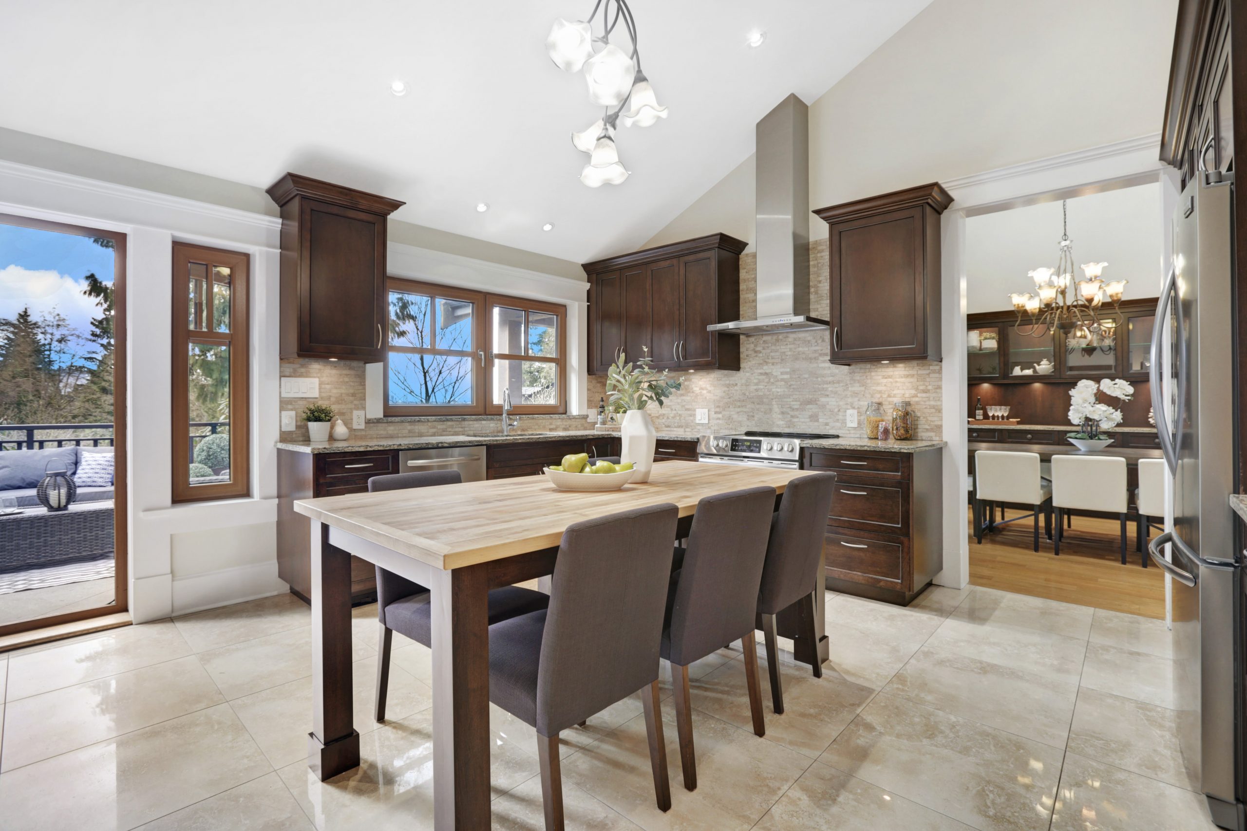3083 Plymouth Drive, North Vancouver 22