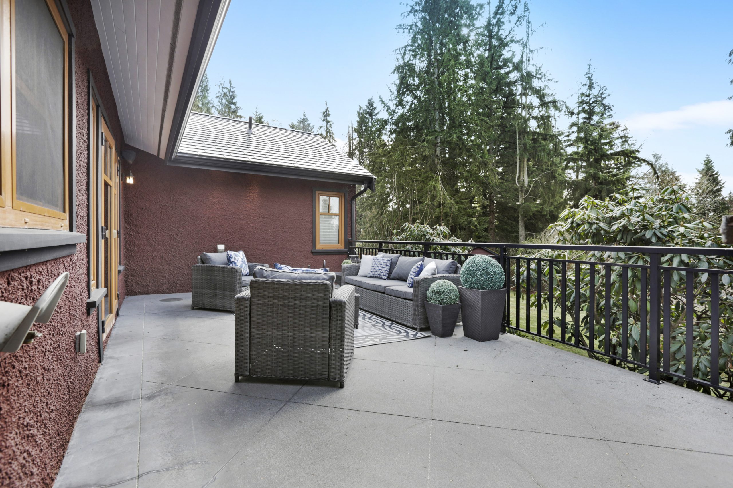 3083 Plymouth Drive, North Vancouver 33