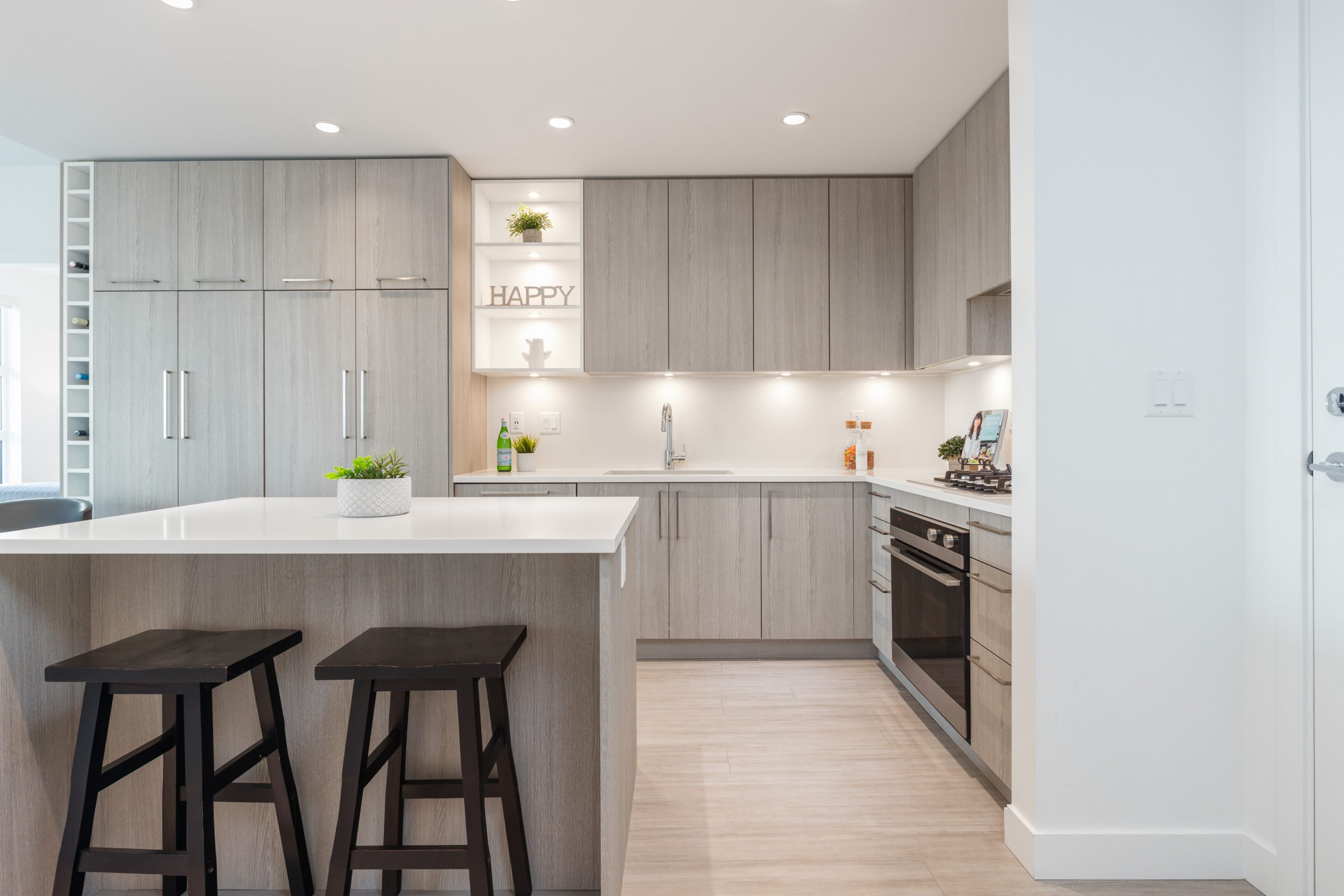 #408 - 707 E 3rd St, North Vancouver 3