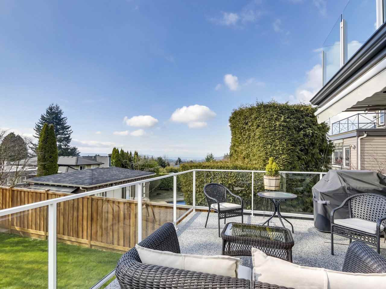 167 W St James Rd, North Vancouver 2