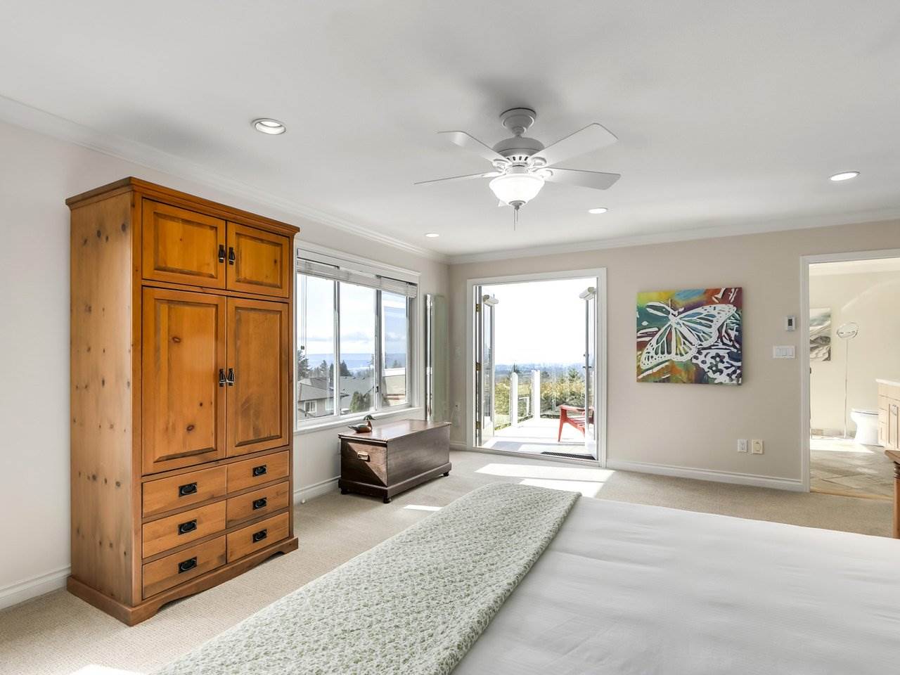 167 W St James Rd, North Vancouver 22