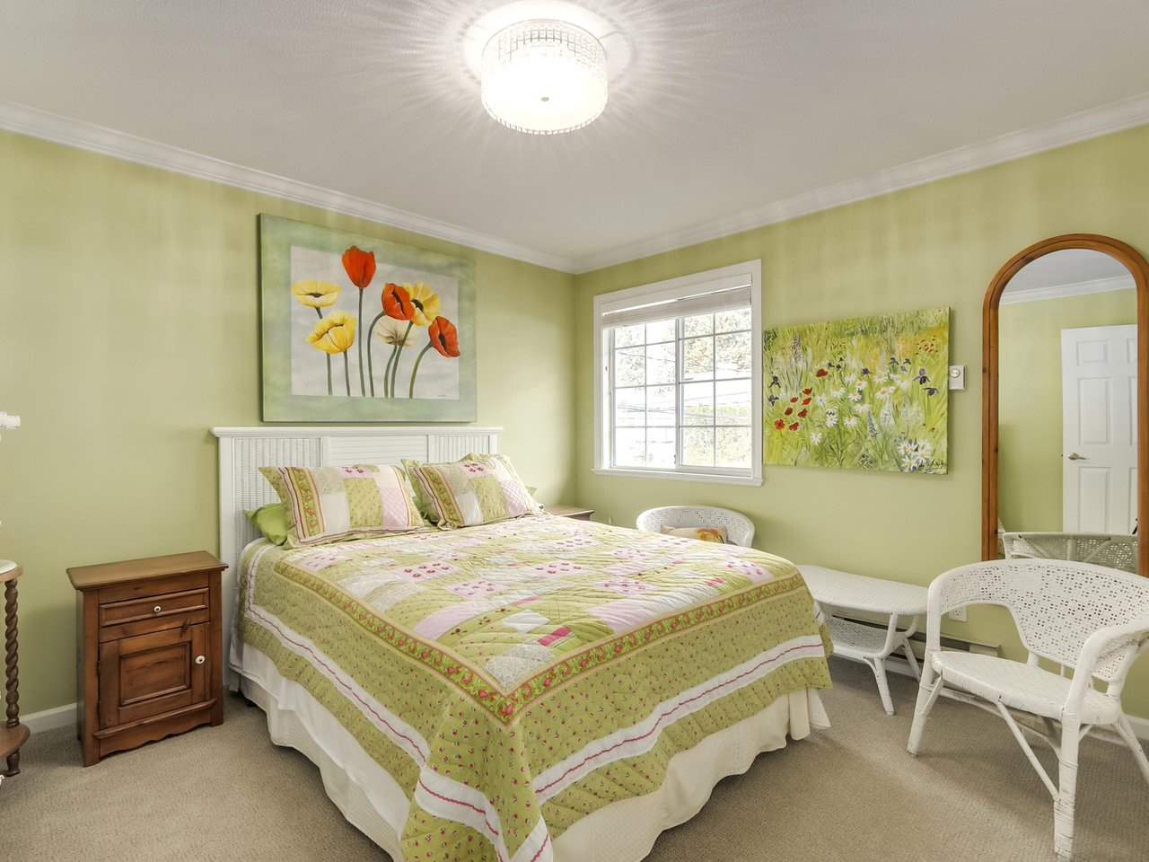 167 W St James Rd, North Vancouver 27