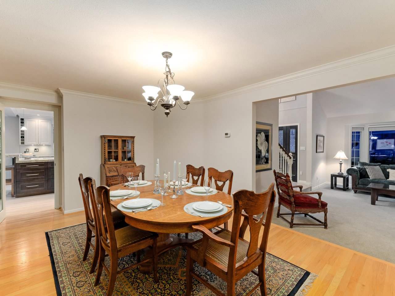 167 W St James Rd, North Vancouver 8