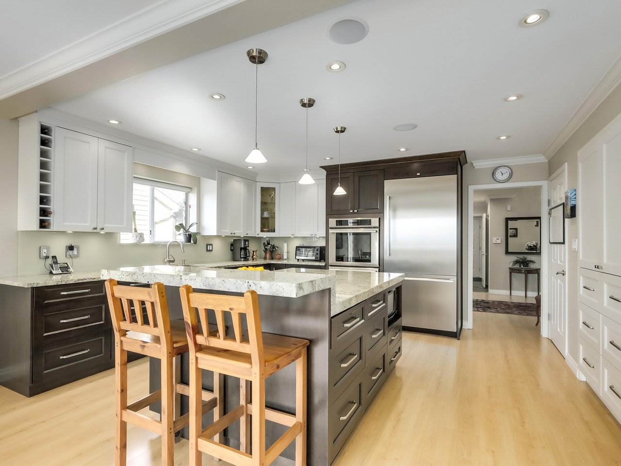 167 W St James Rd, North Vancouver 9