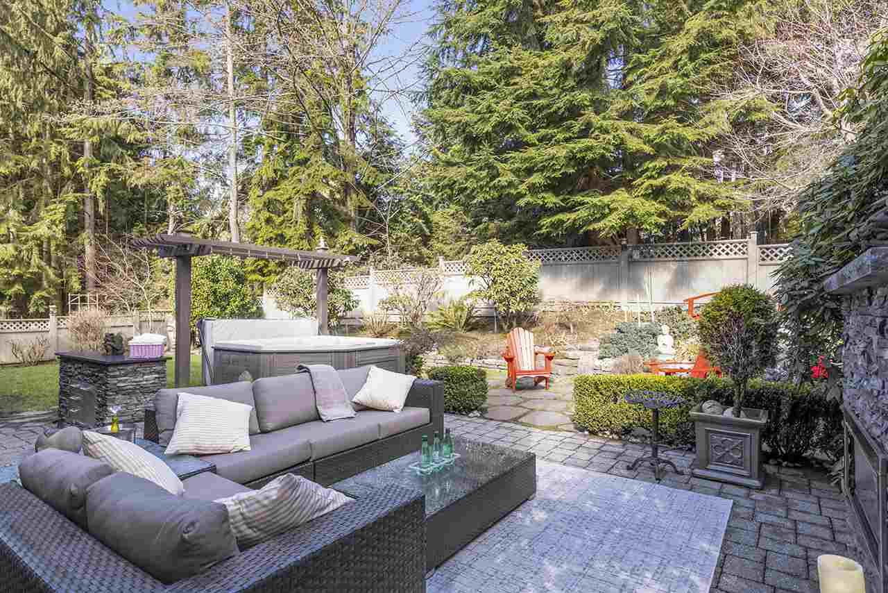 5533 Cliffridge Place, North Vancouver 28