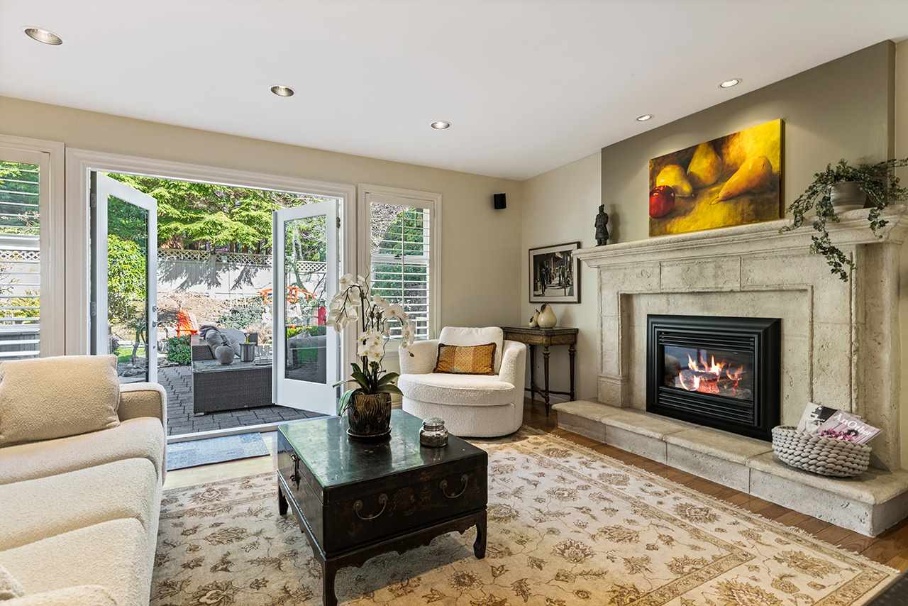 5533 Cliffridge Place, North Vancouver 9