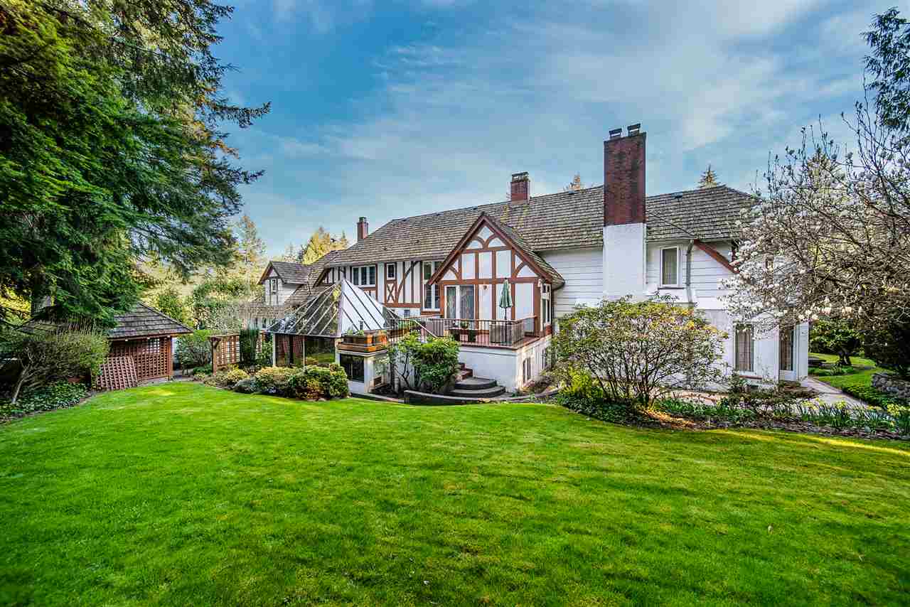 236 Onslow Place, West Vancouver 9