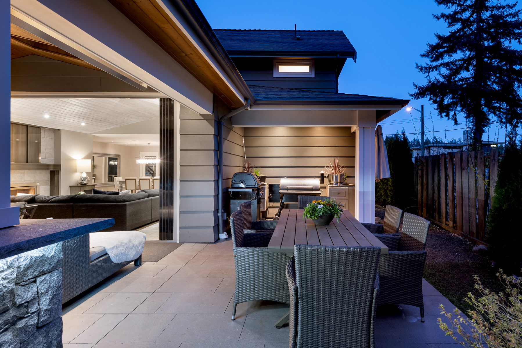 4227 Lions Ave, North Vancouver 10