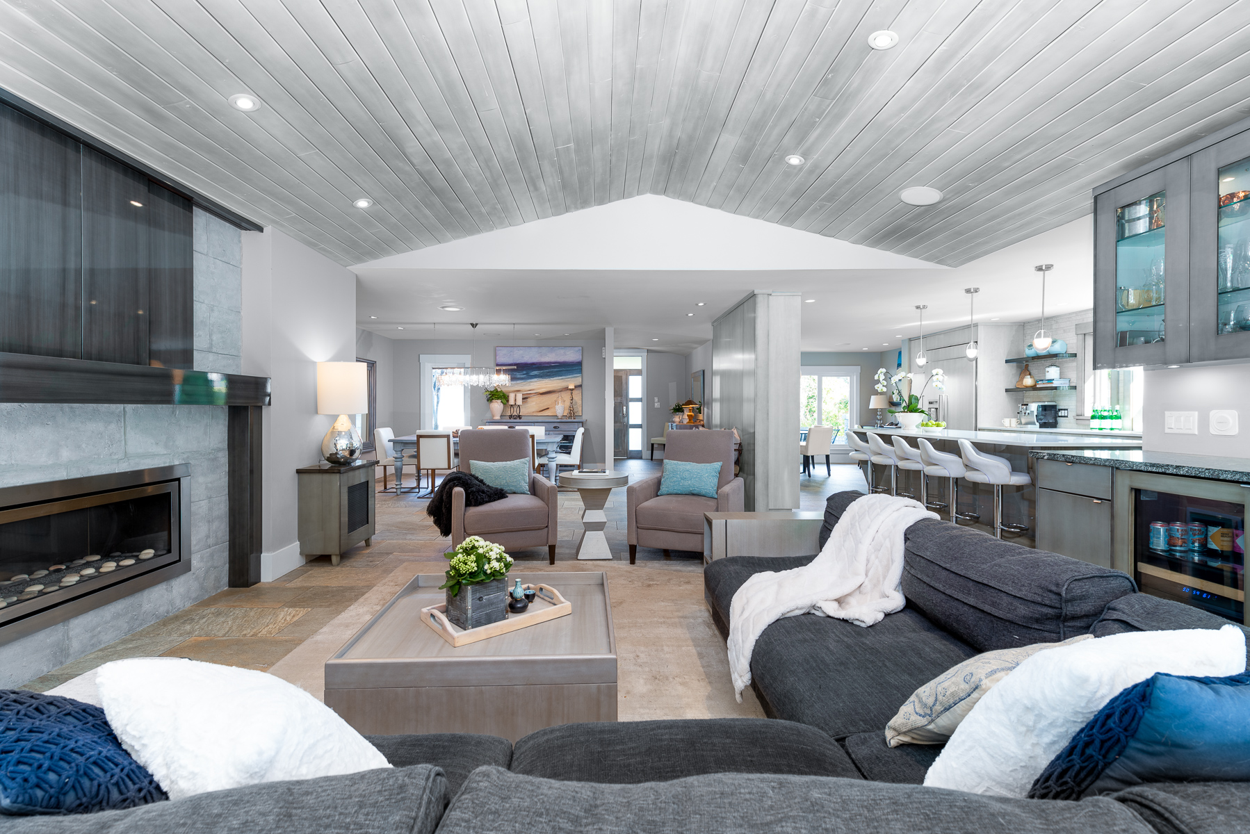 4227 Lions Ave, North Vancouver 23