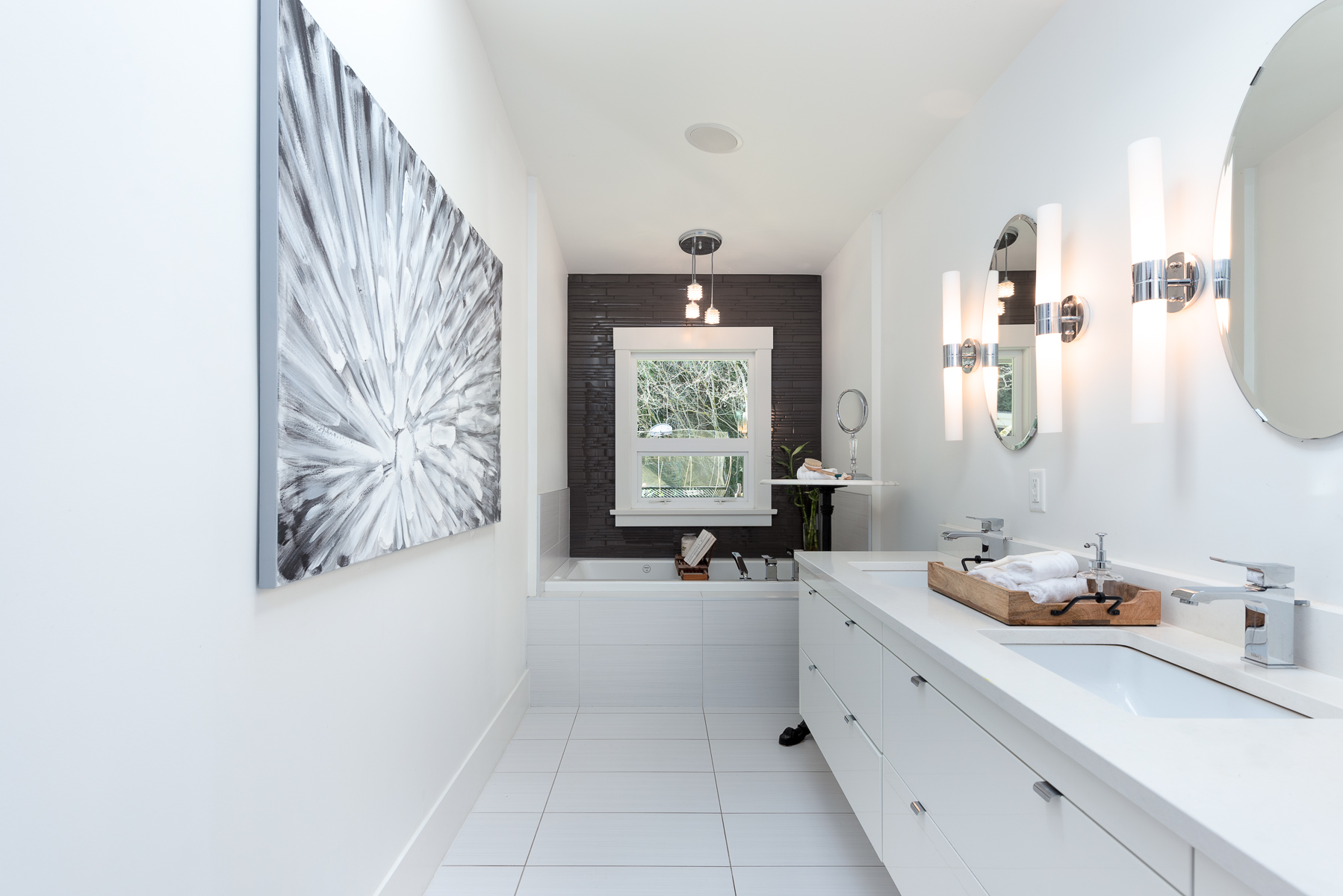 4227 Lions Ave, North Vancouver 27