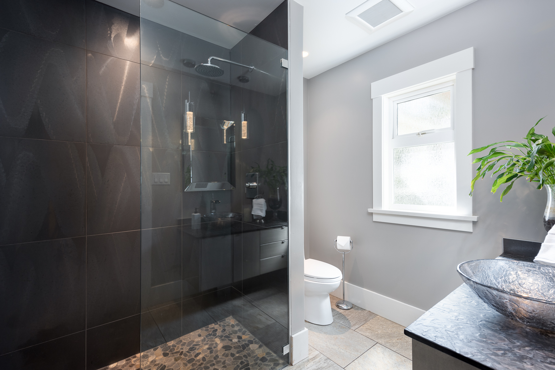 4227 Lions Ave, North Vancouver 31