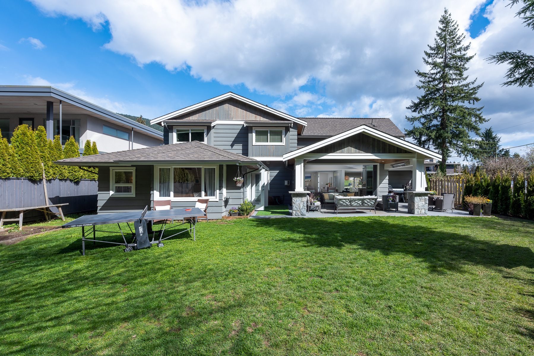 4227 Lions Ave, North Vancouver 45
