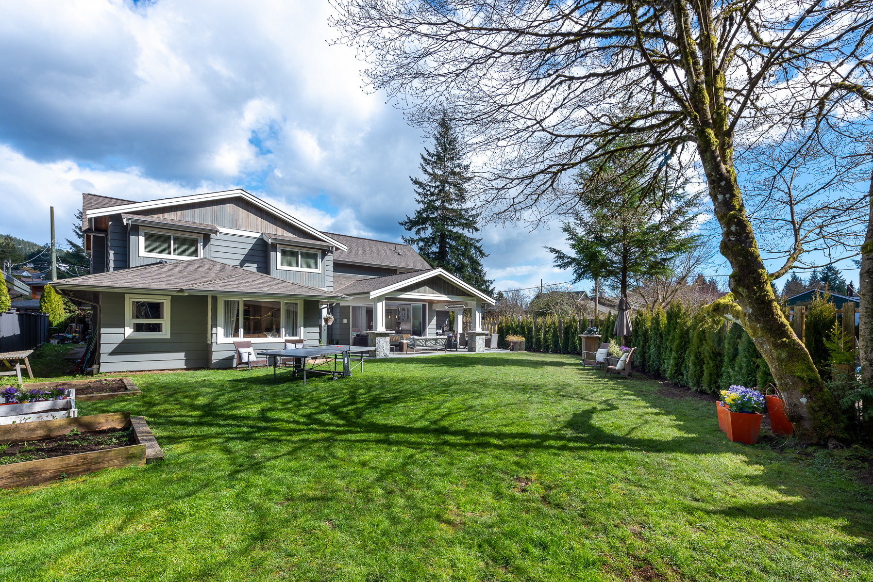 4227 Lions Ave, North Vancouver 46