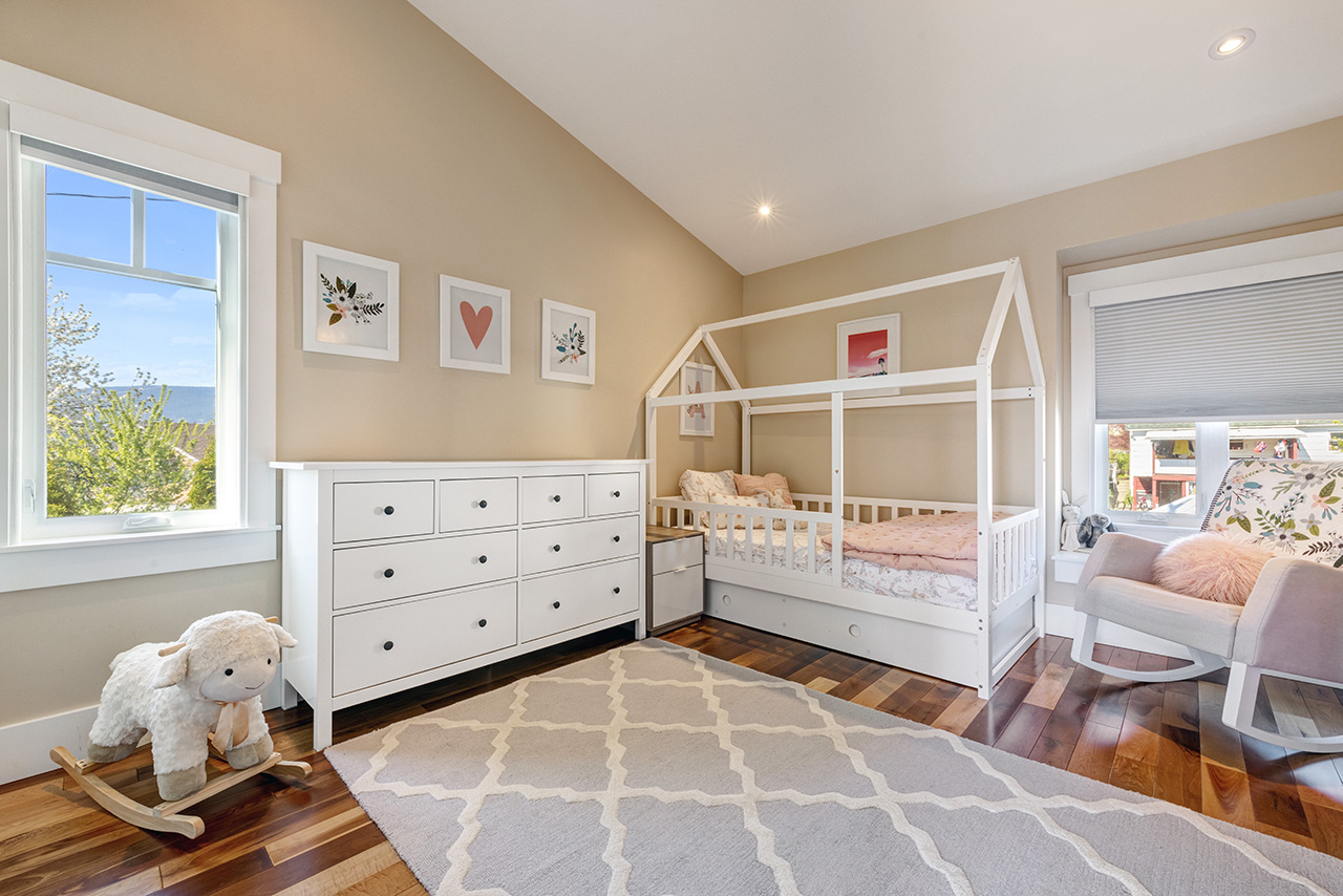 617 Mahon Ave, North Vancouver 27