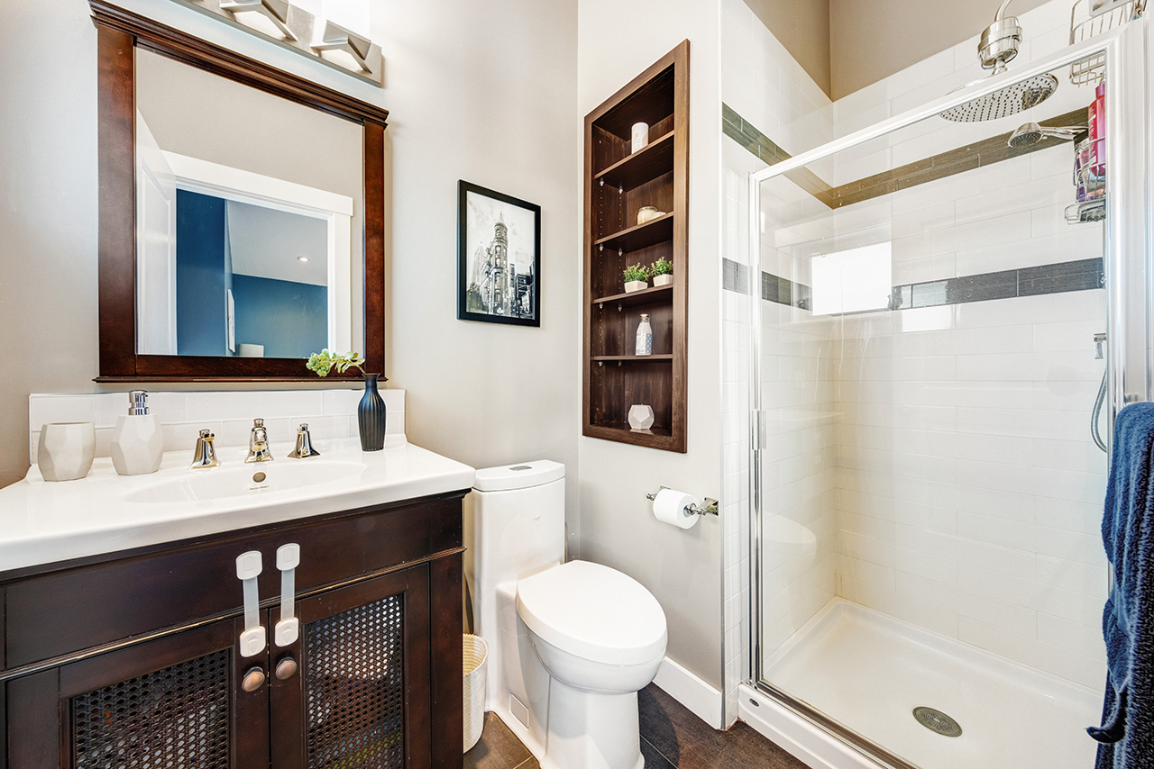 617 Mahon Ave, North Vancouver 26