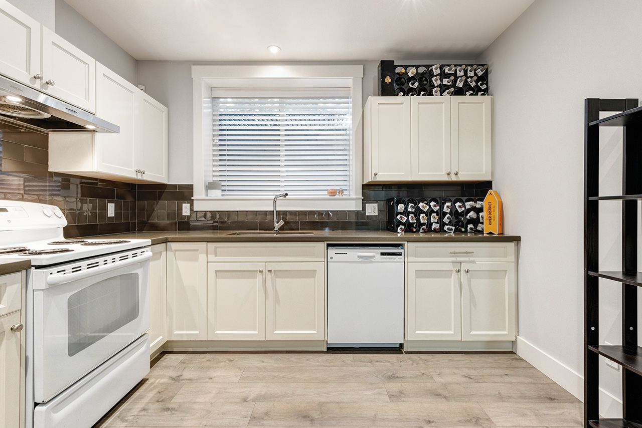 617 Mahon Ave, North Vancouver 40
