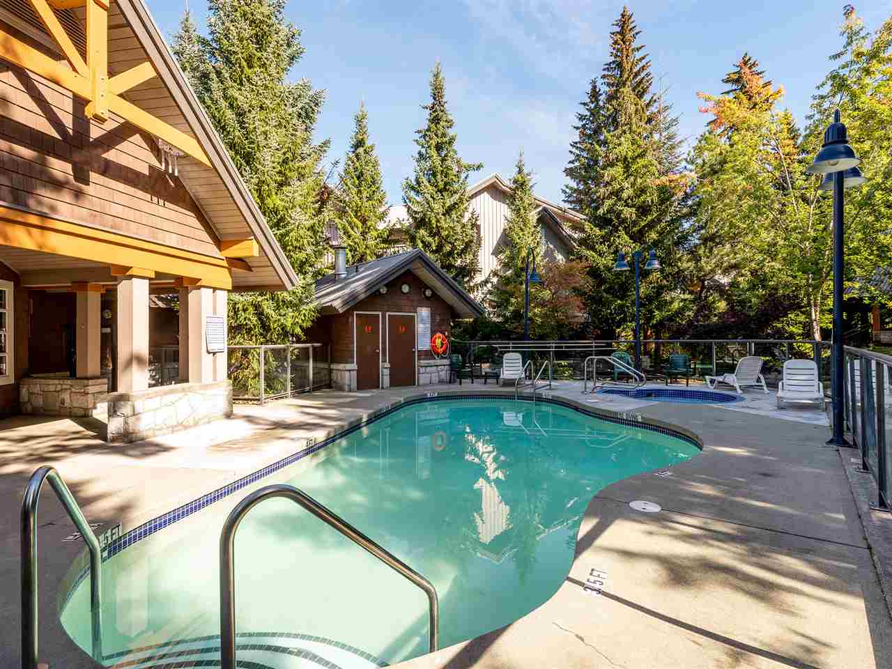 77 / 77A 4388 Northlands Blvd, Whistler