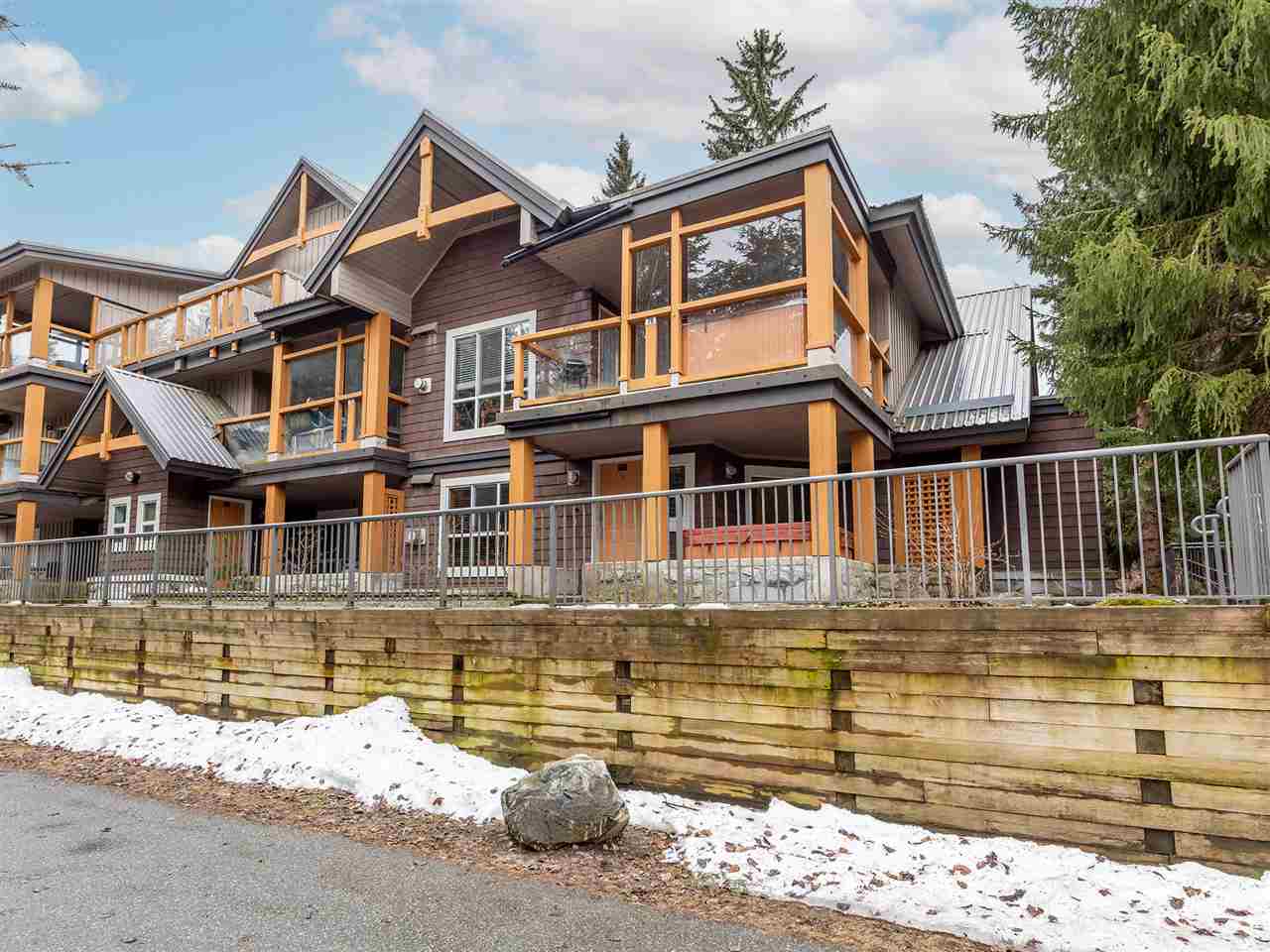 77 / 77A 4388 Northlands Blvd, Whistler 2