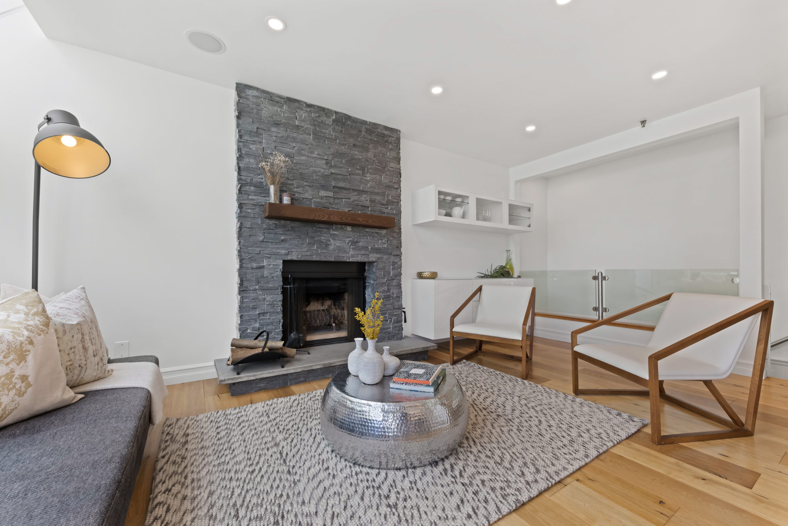 B2 - 1100 W 6th Ave, Vancouver 5